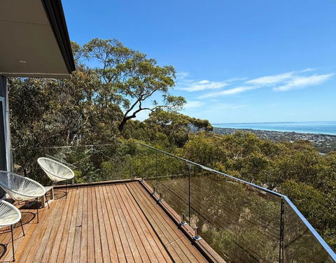 Panoramic Retreat McCrae - Accommodation Newcastle 0