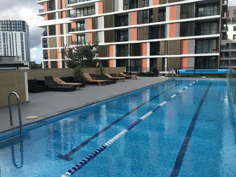 Panoramic Views In Luxurious Brand New Apartment - Accommodation Newcastle 1