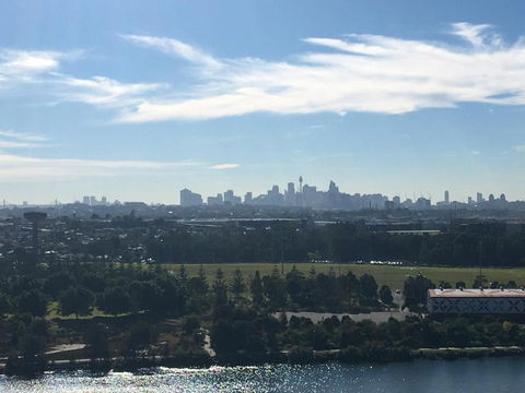 Panoramic Views In Luxurious Brand New Apartment - Accommodation Newcastle 0
