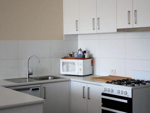 Parkview Motor Inn And Apartments - Accommodation Newcastle 1