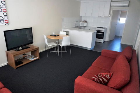 Parkview Motor Inn And Apartments - Accommodation Newcastle 2
