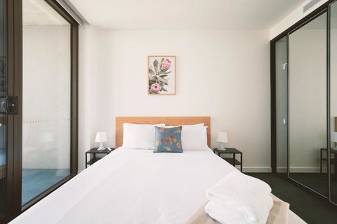 Patio Mt View 1BR Apt In CBD Near ANU And Museum With Free Parking And WiFi - Accommodation Newcastle 3