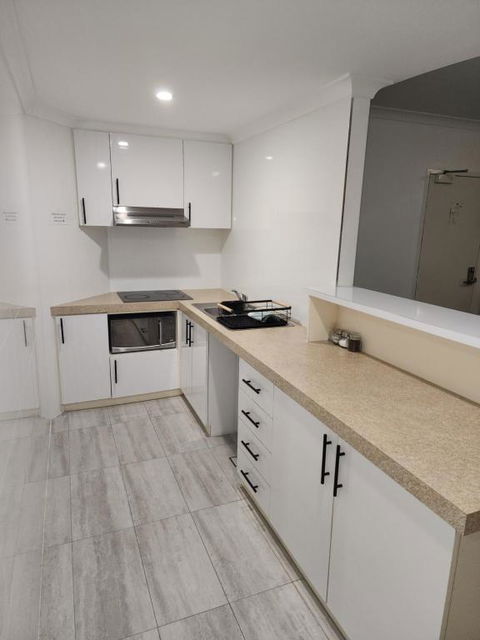 PERTH CBD APARTMENTS - Accommodation Newcastle 3