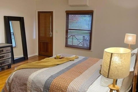 Pine View Cottage - Pet Friendly - Cowaramup - Accommodation Newcastle 0