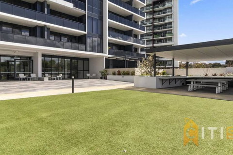 Posh In Phillip - 2bd 2bth Apt - Accommodation Newcastle 2