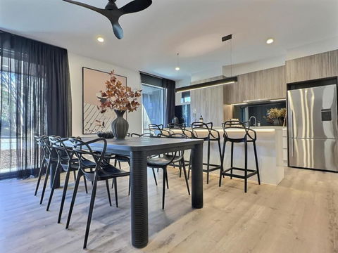 RAM, Alpine Getaways - Accommodation Newcastle 0