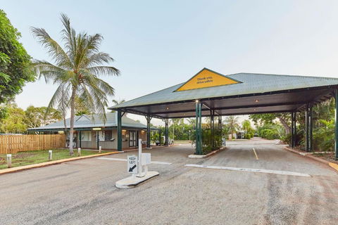 RAC Cable Beach Holiday Park - Accommodation Newcastle 2