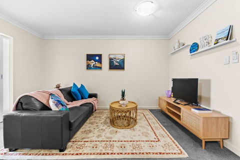 Prime Perth Apartment - Accommodation Newcastle 1