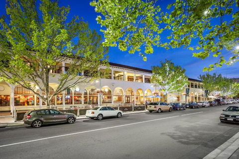 Quest Canberra - Accommodation Newcastle 0