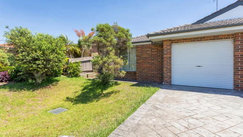 Quiet And Private Duplex - Accommodation Newcastle 0