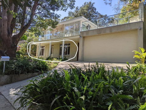 Quiet Nature-Filled Ground Floor Unit - Accommodation Newcastle 0