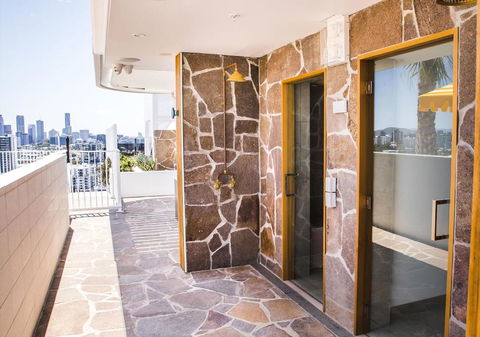 Rambla At South City SQ - Accommodation Newcastle 2