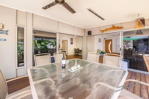 Recovery On Discovery Holiday House - Accommodation Newcastle 1