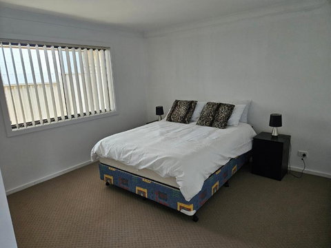 Quintet 1 155 - Accommodation Newcastle 3