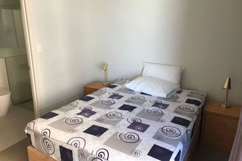 Atria Apartment - Accommodation Newcastle 3