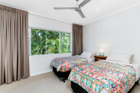 Attenborough Apartments - Accommodation Newcastle 1