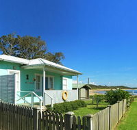 Aurora Beachfront Cottage - Accommodation Newcastle