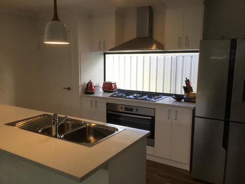 Azure@Ramada - Accommodation Newcastle 3