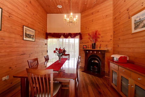 B & B At Winterbrook - Accommodation Newcastle 2
