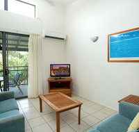 Baden 86 - Rainbow Shores Walk To Beach Top Floor Air conditioned Unit