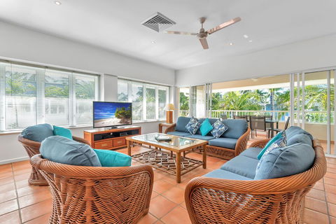 Balboa Apartments - Accommodation Newcastle 2