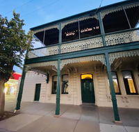 Balcony Level - Heygarth House - Port of Echuca Townhouse - Accommodation Newcastle