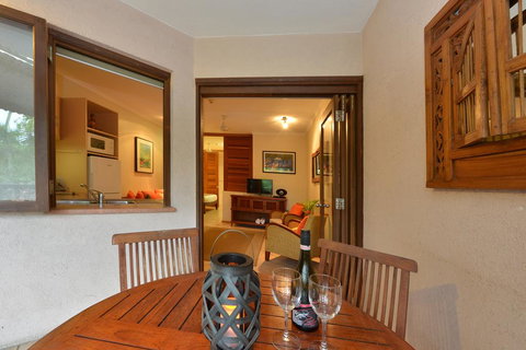 Bale 19 @ Hibiscus - Accommodation Newcastle 3