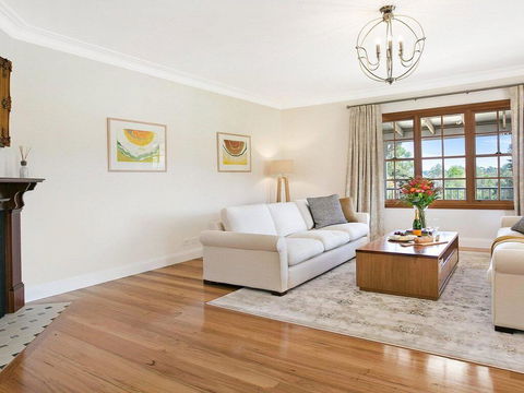 Ballogie Lodge - A Quality, Timeless Retreat - Accommodation Newcastle 2