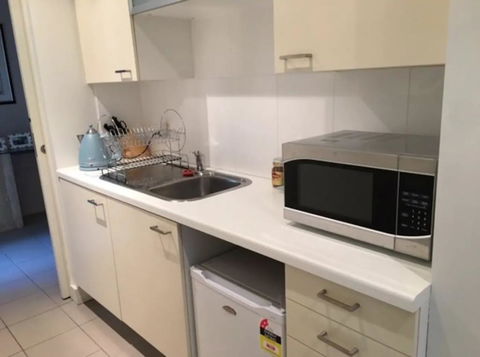 Balmoral Retreat A Garden Haven, 2 Min To Beach - Accommodation Newcastle 2