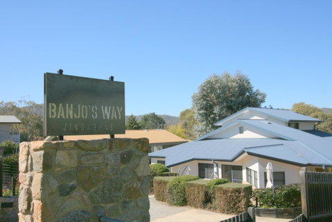 Banjos Way 1/23 Banjo Patterson Crescent - Accommodation Newcastle 0