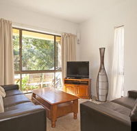 Banksia - Sawtell NSW - Accommodation Newcastle