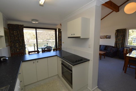 Banksia 1 - Accommodation Newcastle 2