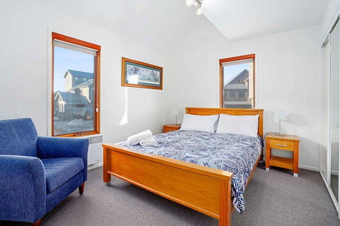 Barcoo - Accommodation Newcastle 0