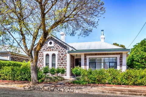 Barossa Valley View Guesthouse - Accommodation Newcastle 0