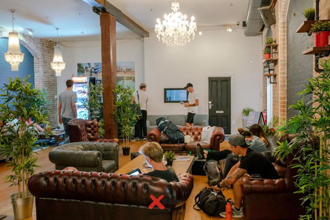 Base Sydney - Accommodation Newcastle 2