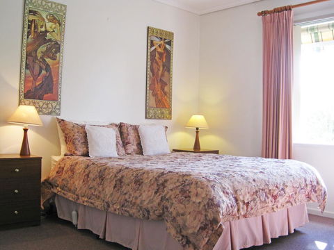 Basedow Units Tanunda - Accommodation Newcastle 2