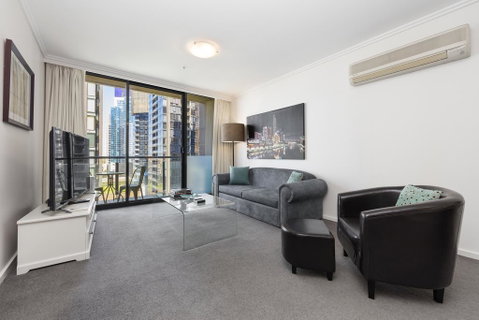 Bayviews - StayCentral - Accommodation Newcastle 0