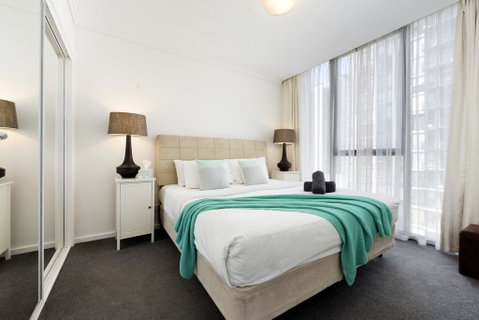 Bayviews - StayCentral - Accommodation Newcastle 1
