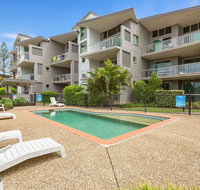 BEACH BLISS LUXURIOUS APARTMENT with POOL - Accommodation Newcastle