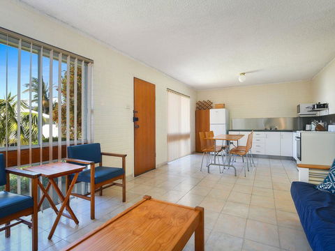 Beach Break - Accommodation Newcastle 2