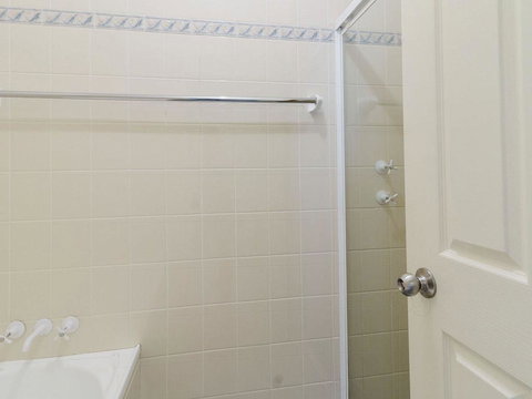 Beach Front Bliss - Accommodation Newcastle 1