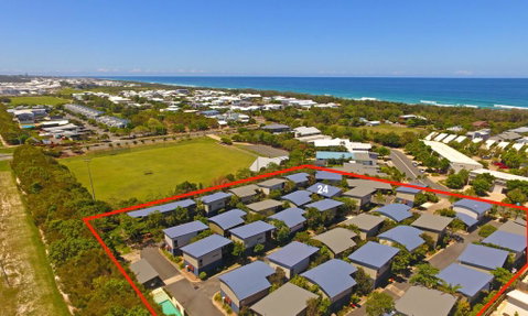 Beach Shack 24 Casuarina - Accommodation Newcastle 0