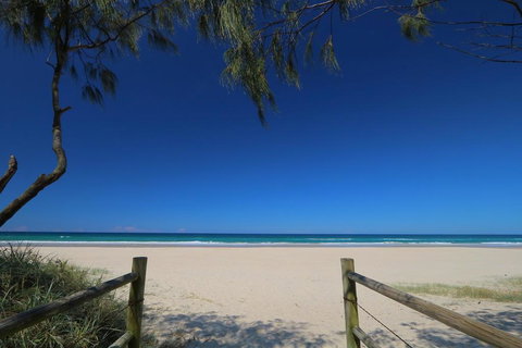 Beach Shacks #1 Casuarina - Accommodation Newcastle 3