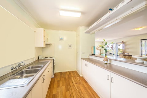 Beachfront At Bribie - Accommodation Newcastle 3