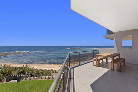 Beachfront On Werrina - Accommodation Newcastle 2