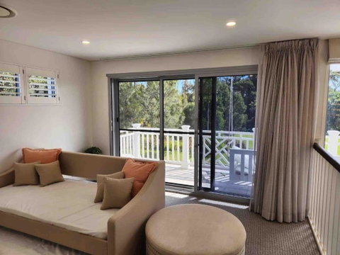 Red Sands Retreat - Accommodation Newcastle 1