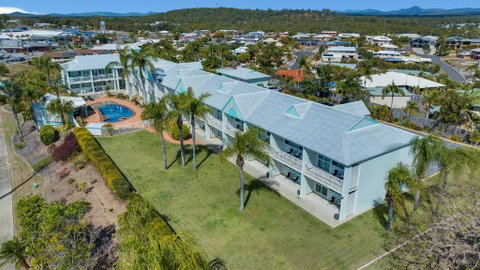 Reef Adventureland Motor Inn - Accommodation Newcastle 0