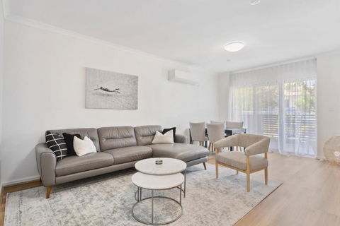 REGL20/11 - Regal In East Perth - Accommodation Newcastle 0
