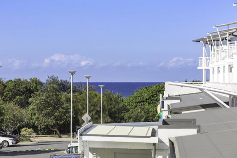 RESORT ON THE BEACH 1219/20 - Accommodation Newcastle 3