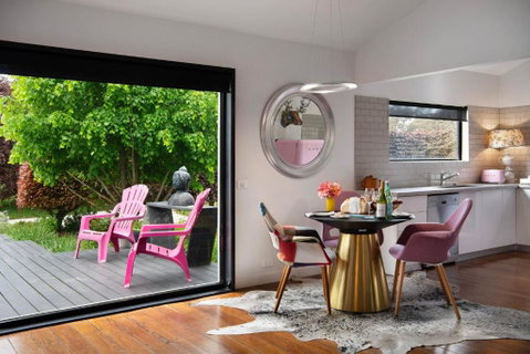 Reverie 101 - Accommodation Newcastle 2